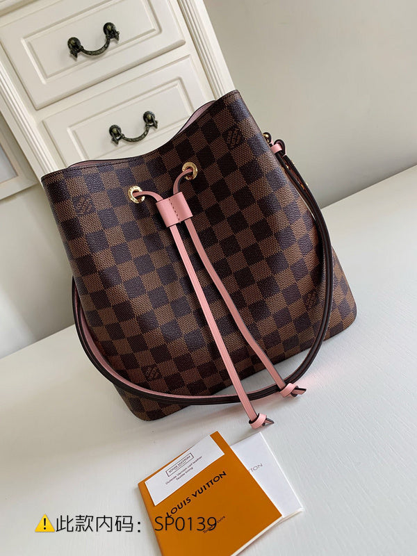 Luxurious Totes - Latest - 9763