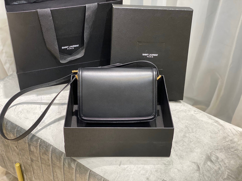 Luxurious Totes - Latest - 8201