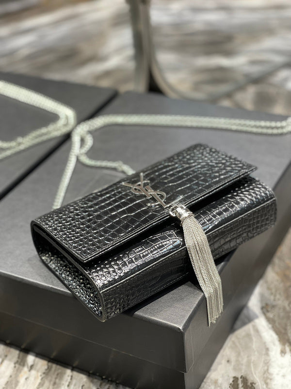 Luxurious Totes - Latest - 8519