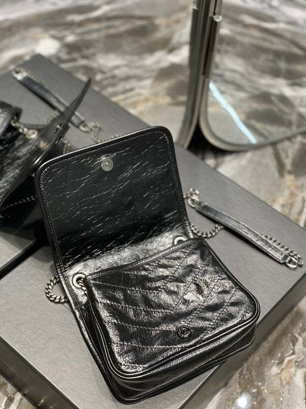 Luxurious Totes - Latest - 8391