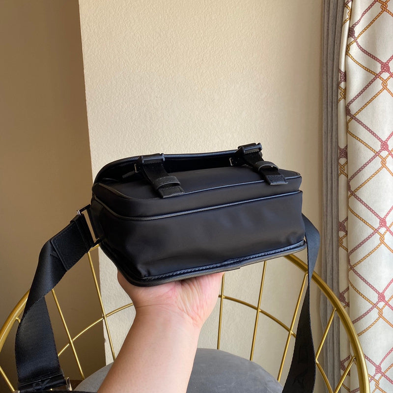 PDA - Luxurious Totes - 183