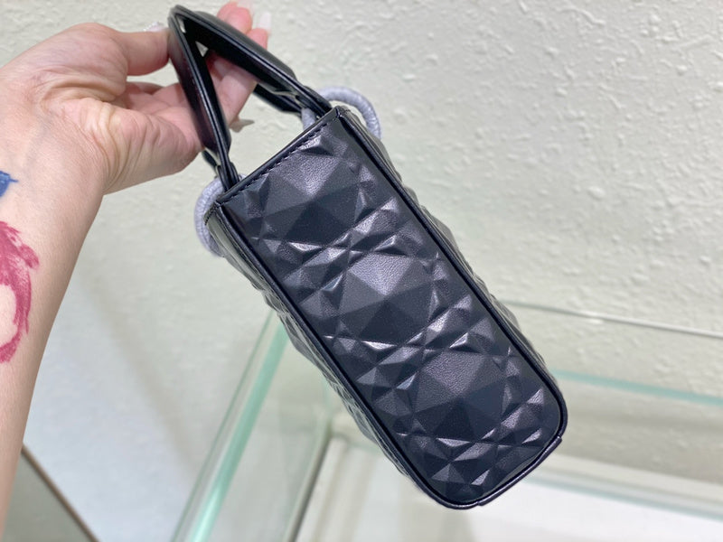 Luxurious Totes - Latest - 6499