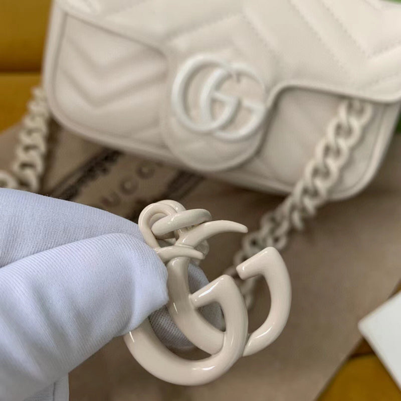 GUI - Luxurious Totes - 940