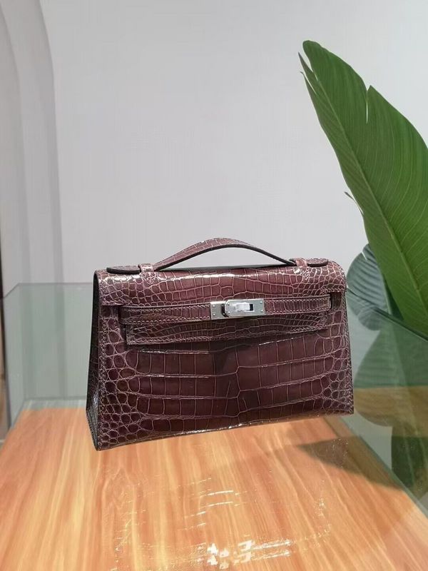 HMS - Luxurious Totes - 017