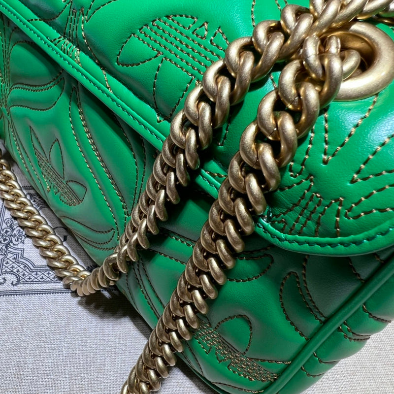 GUI - Luxurious Totes - 541