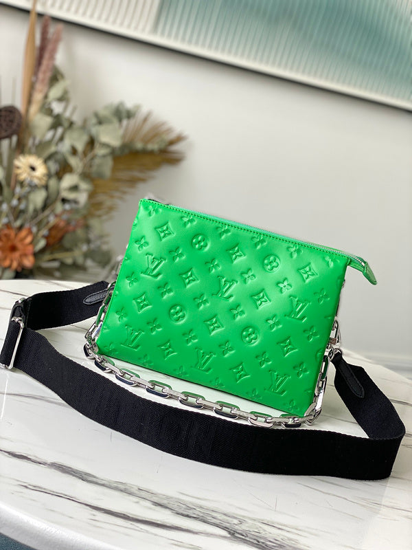 LOV - Luxurious Totes - 1184