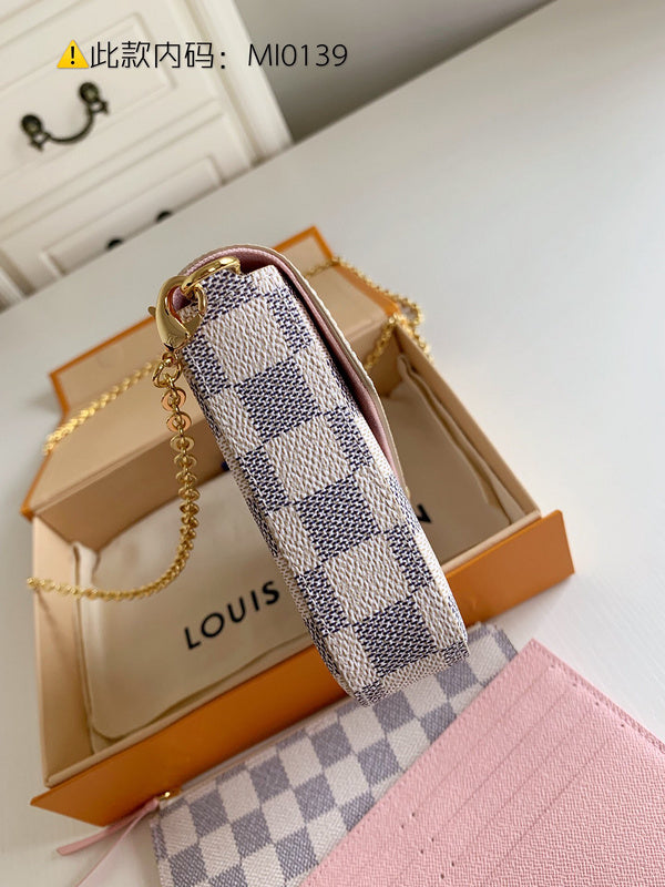 Luxurious Totes - Latest - 3644