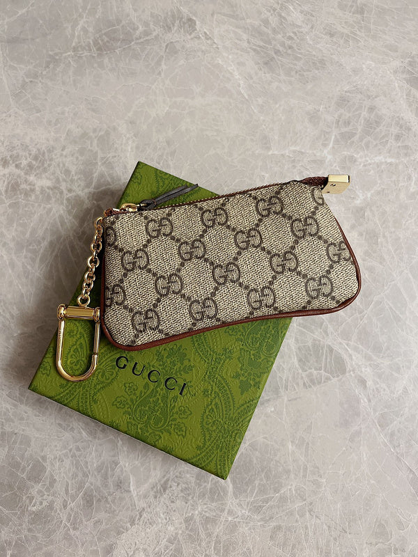 GUI - Luxurious Totes - 971