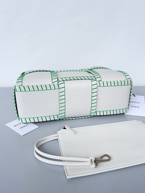Luxurious Totes - Latest - 6948