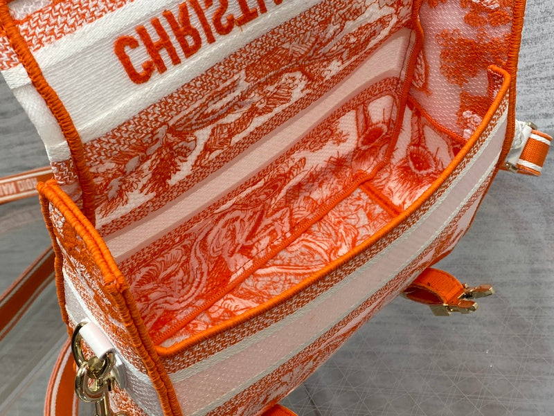 Luxurious Totes - Latest - 6244