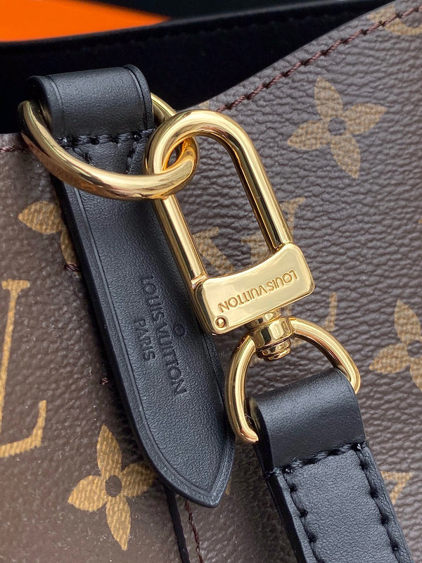 Luxurious Totes - Latest - 9728