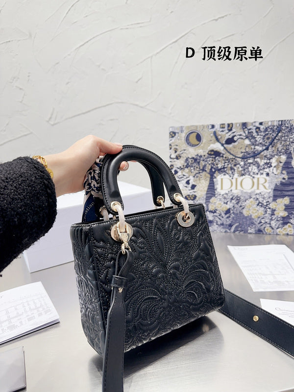 Luxurious Totes - DOR2 Bags - 114