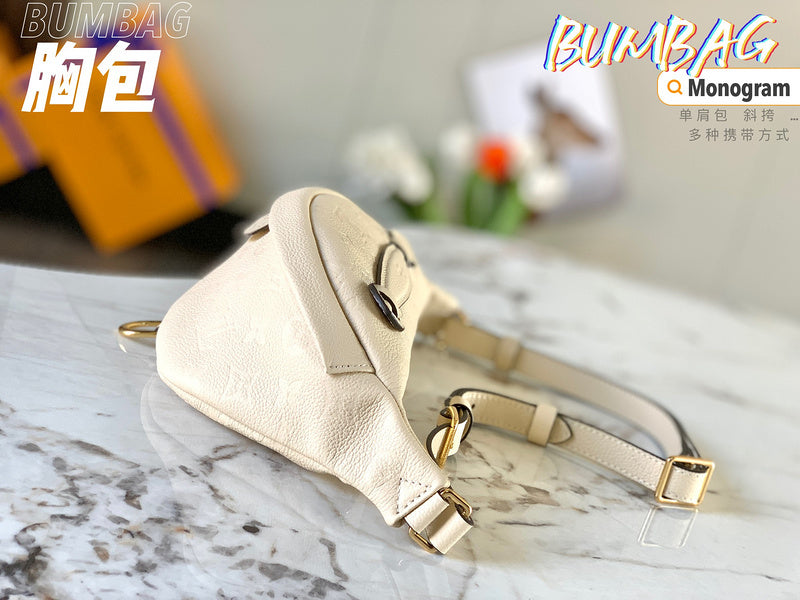 LOV - Luxurious Totes - 1502