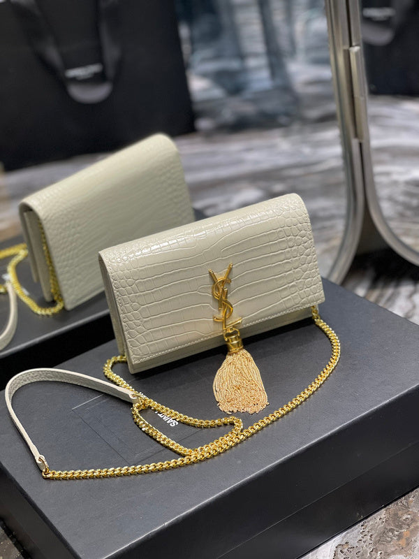 Luxurious Totes - Latest - 8676