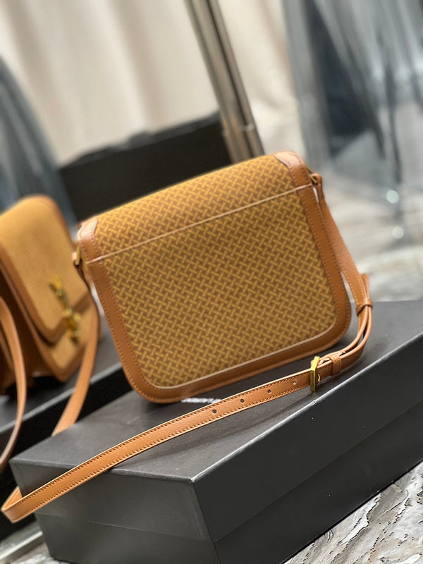 Luxurious Totes - Latest - 8525