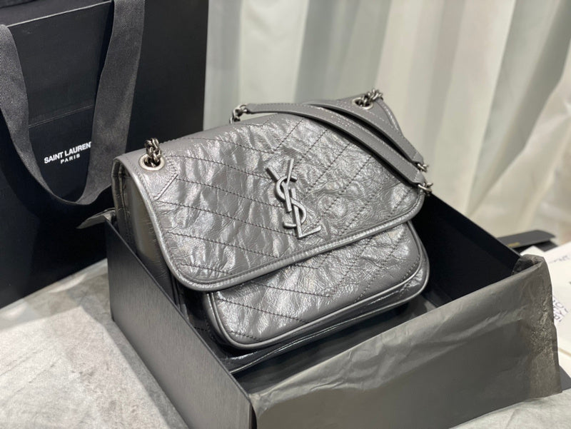 Luxurious Totes - Latest - 8555