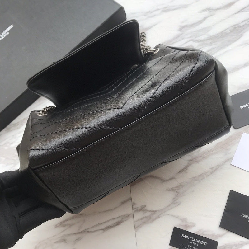 Luxurious Totes - Latest - 8718