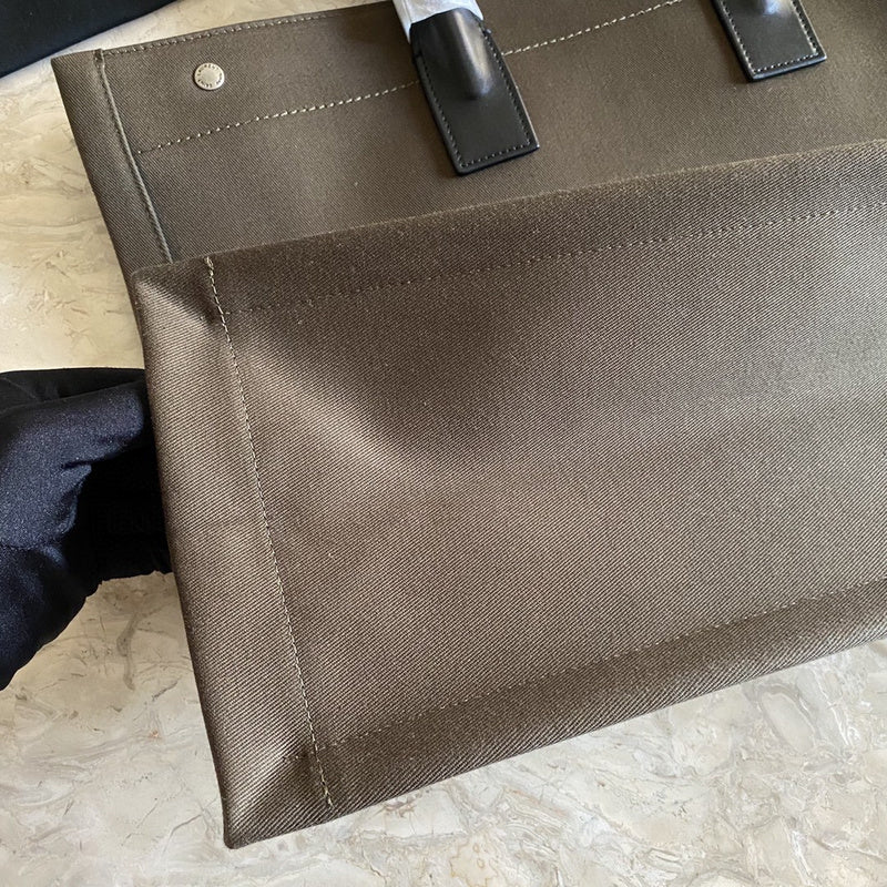 Luxurious Totes - Latest - 8709