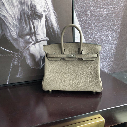 Luxurious Totes - Latest - 6870