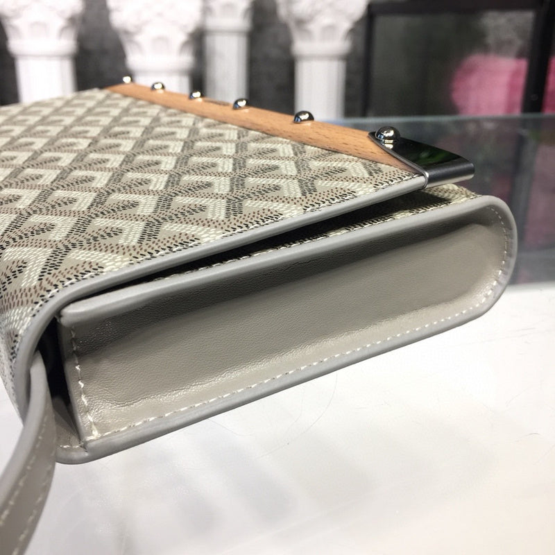Lux-Totes - GOD Bags - 195