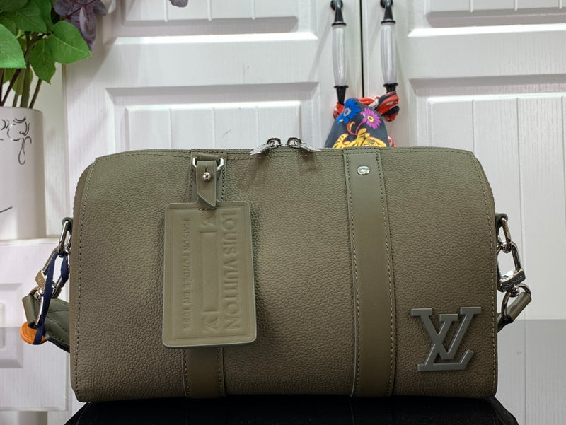 LOV - Luxurious Totes - 1015