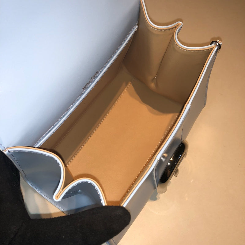 Luxurious Totes - Latest - 6057