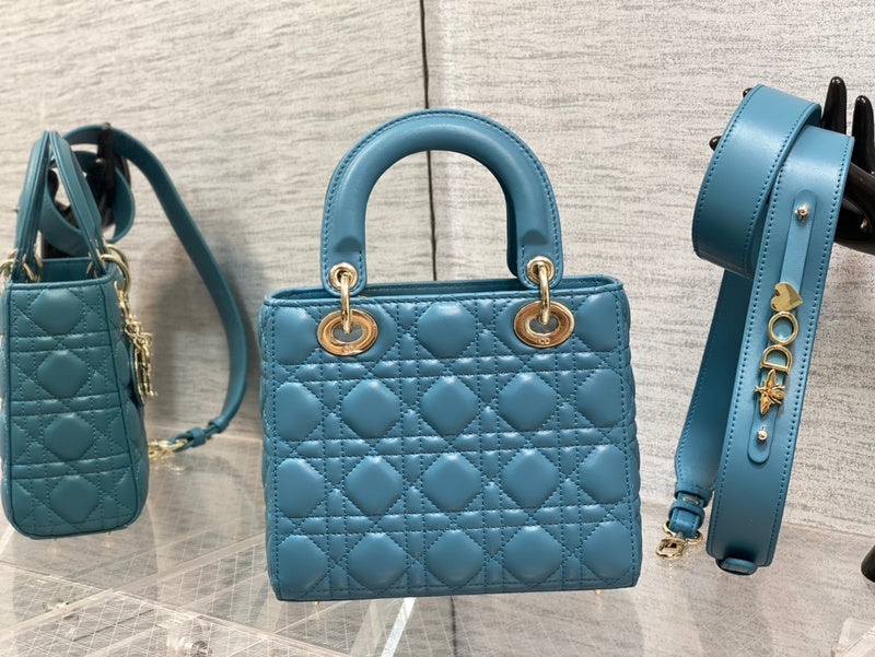 Luxurious Totes - Latest - 6230