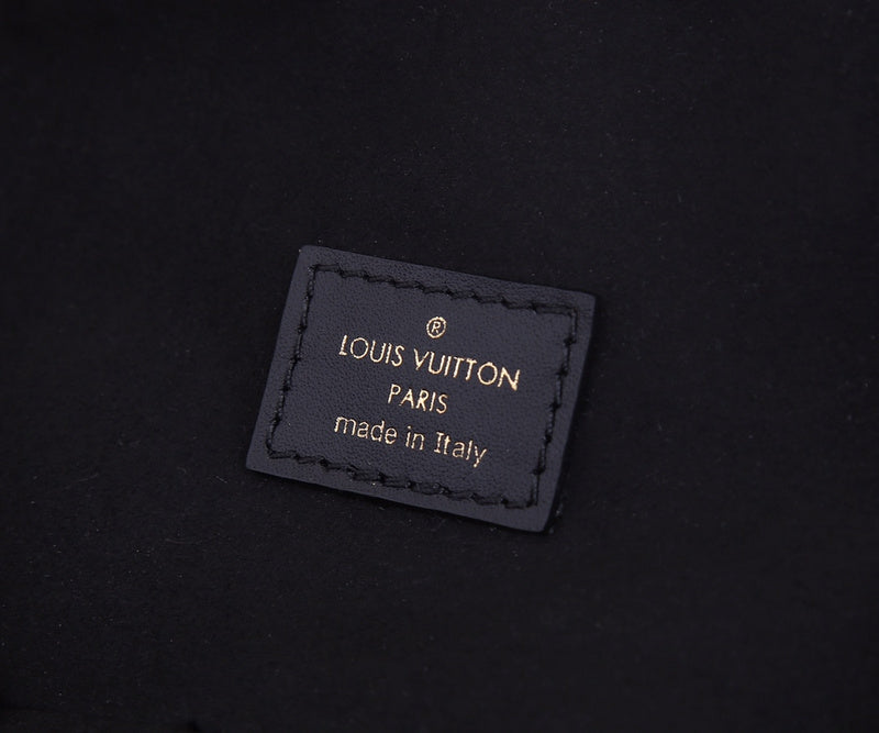 LOV - Luxurious Totes - 1662