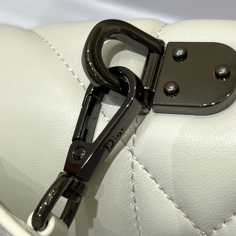 Luxurious Totes - Latest - 6200