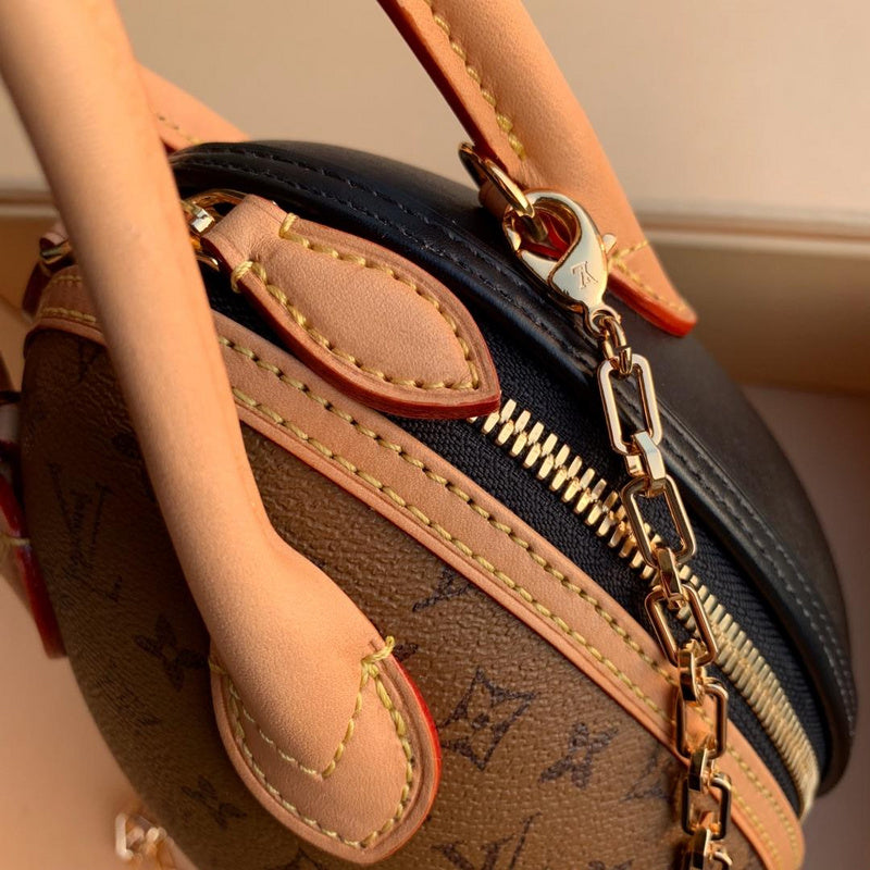 LOV - Luxurious Totes - 2706