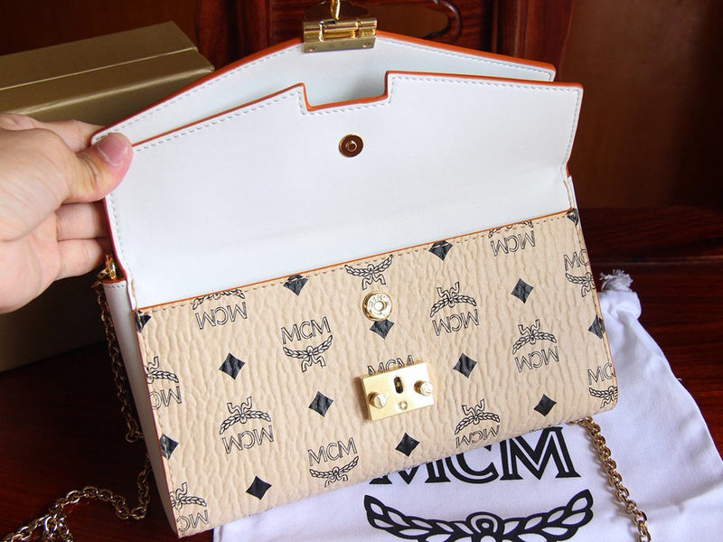 Luxurious Totes - Latest - 7800