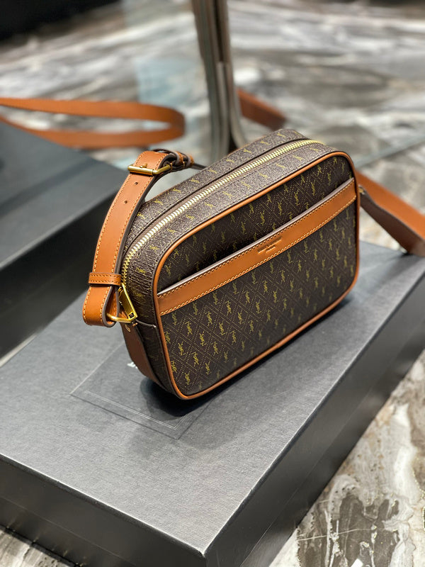 LOV - Luxurious Totes - 469