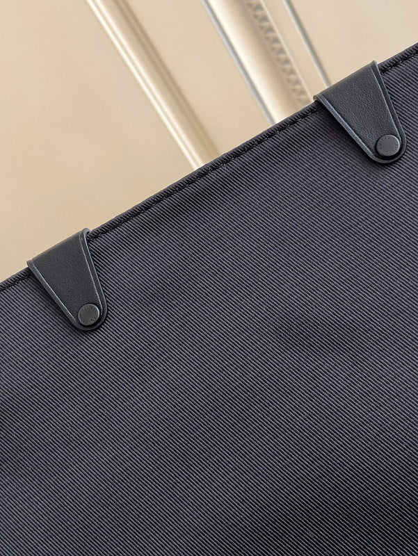 LOV - Luxurious Totes - 1927