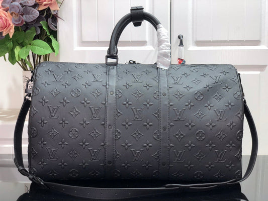 LOV - Luxurious Totes - 2272
