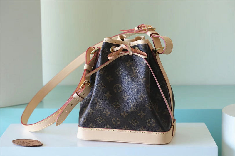 Lux-Totes - LOV Bags - 587