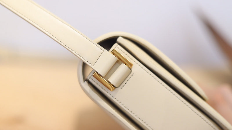 Luxurious Totes - Latest - 9504