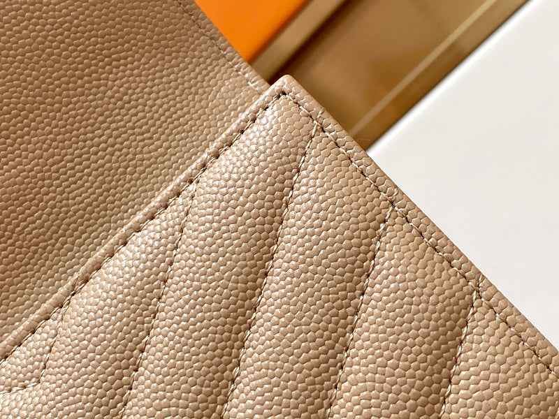 Luxurious Totes - Latest - 7070