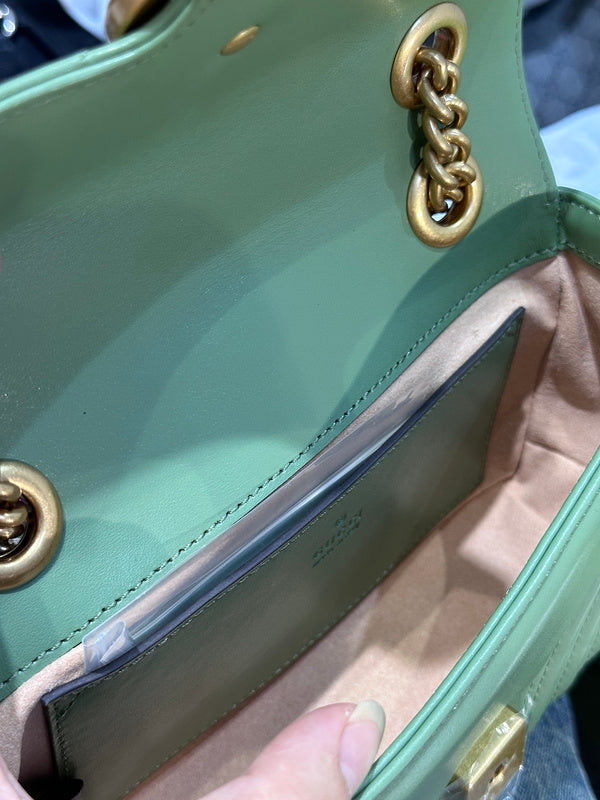 GUI - Luxurious Totes - 318