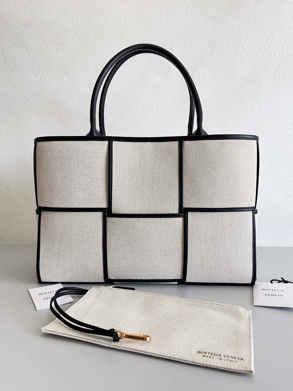 Luxurious Totes - Latest - 6980