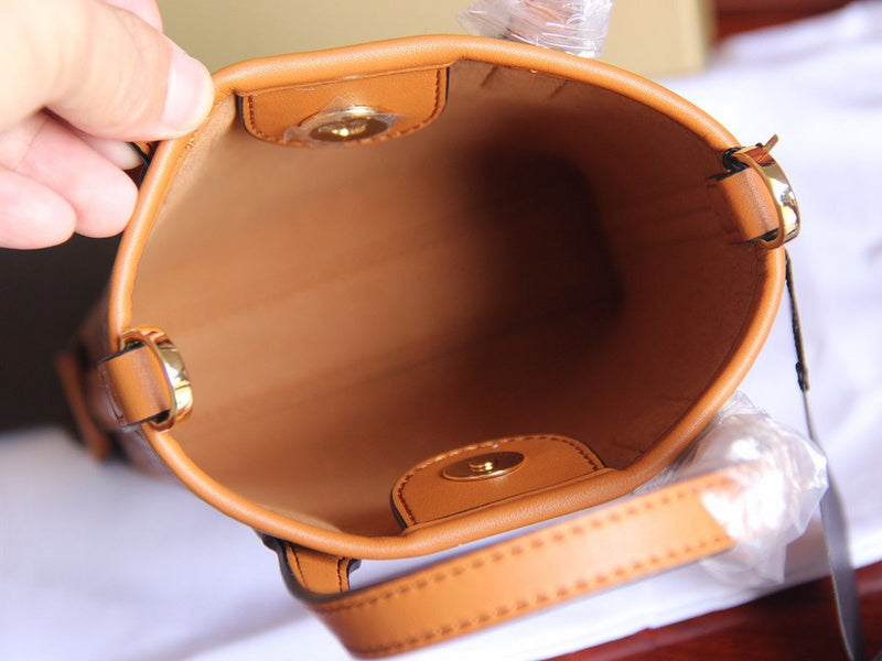 Luxurious Totes - Latest - 7895