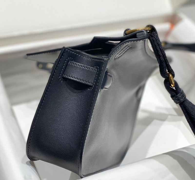 Lux-Totes - HMS Bags - 044