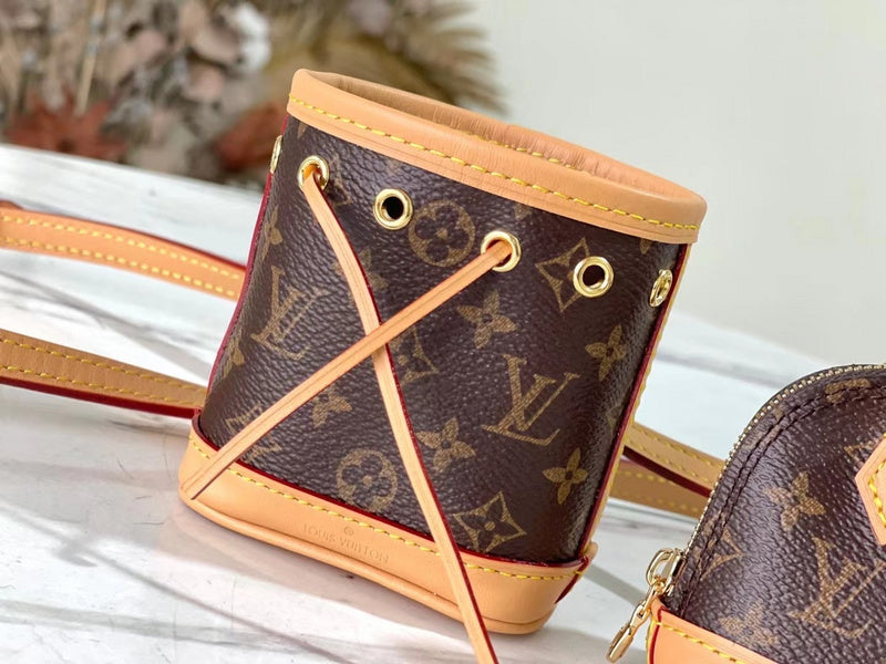 LOV - Luxurious Totes - 1799