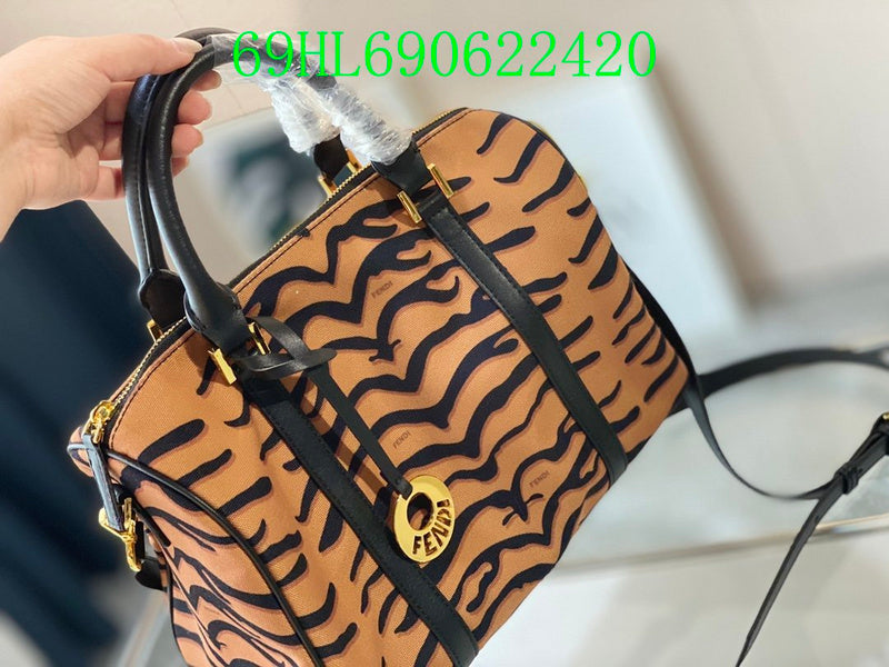 GC - Shoulder - 2875