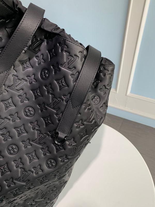 LOV - Luxurious Totes - 028