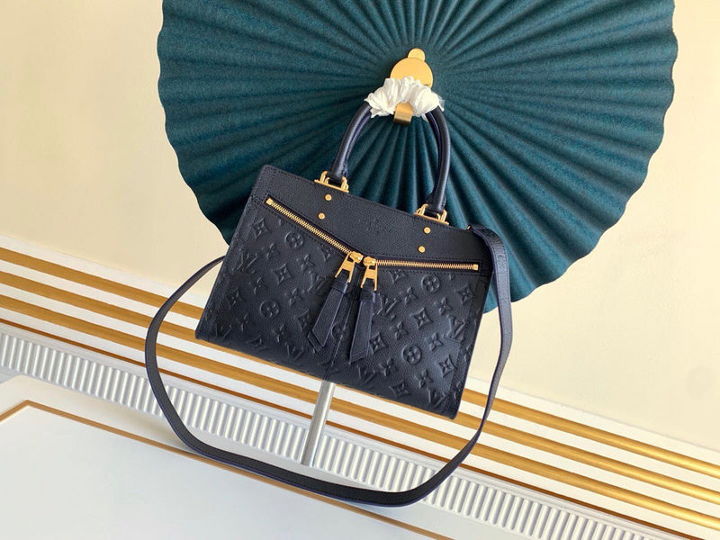 Luxurious Totes - Latest - 2765