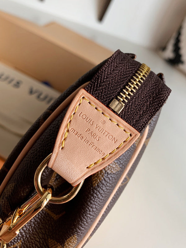 Luxurious Totes - Latest - 3631