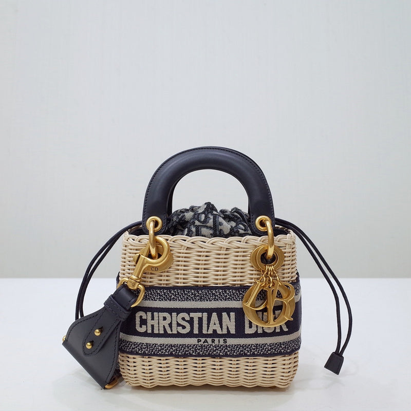 Luxurious Totes - Latest - 6249