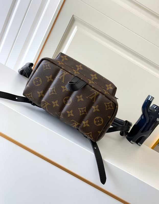 LOV - Luxurious Totes - 2029
