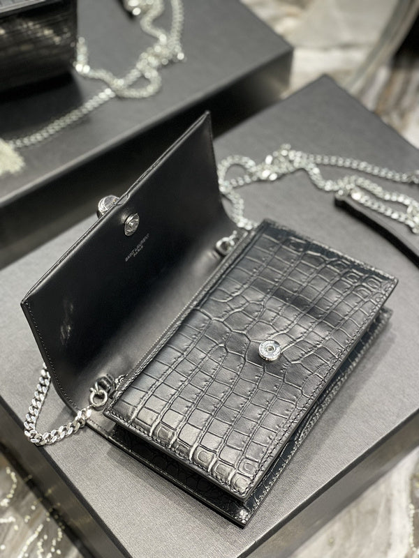 Luxurious Totes - Latest - 8805