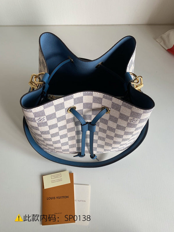 Luxurious Totes - Latest - 9759